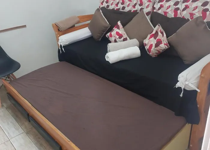 Proximo a Ipanema e Arpoador,confortavel e util!